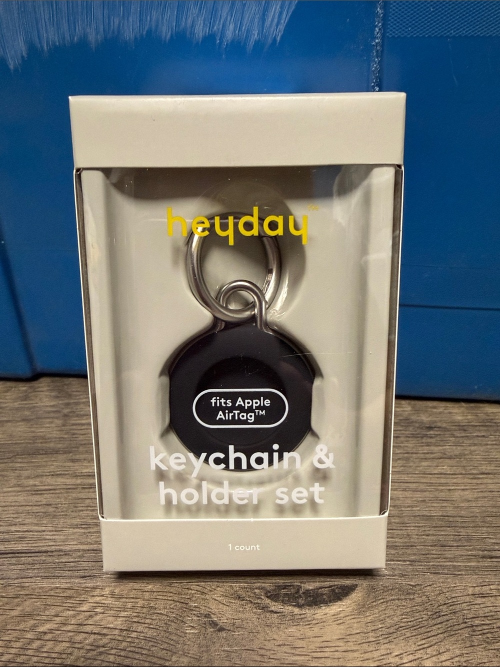 heyday Black Silicone AirTag Keychain Holder